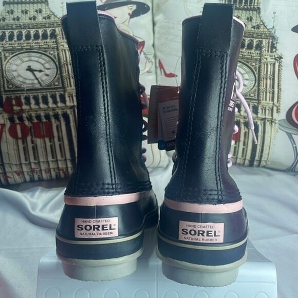 (F) Sorel Premium Waterproof Boots Black/PinkWomen's size 10 - Picture 3 of 15